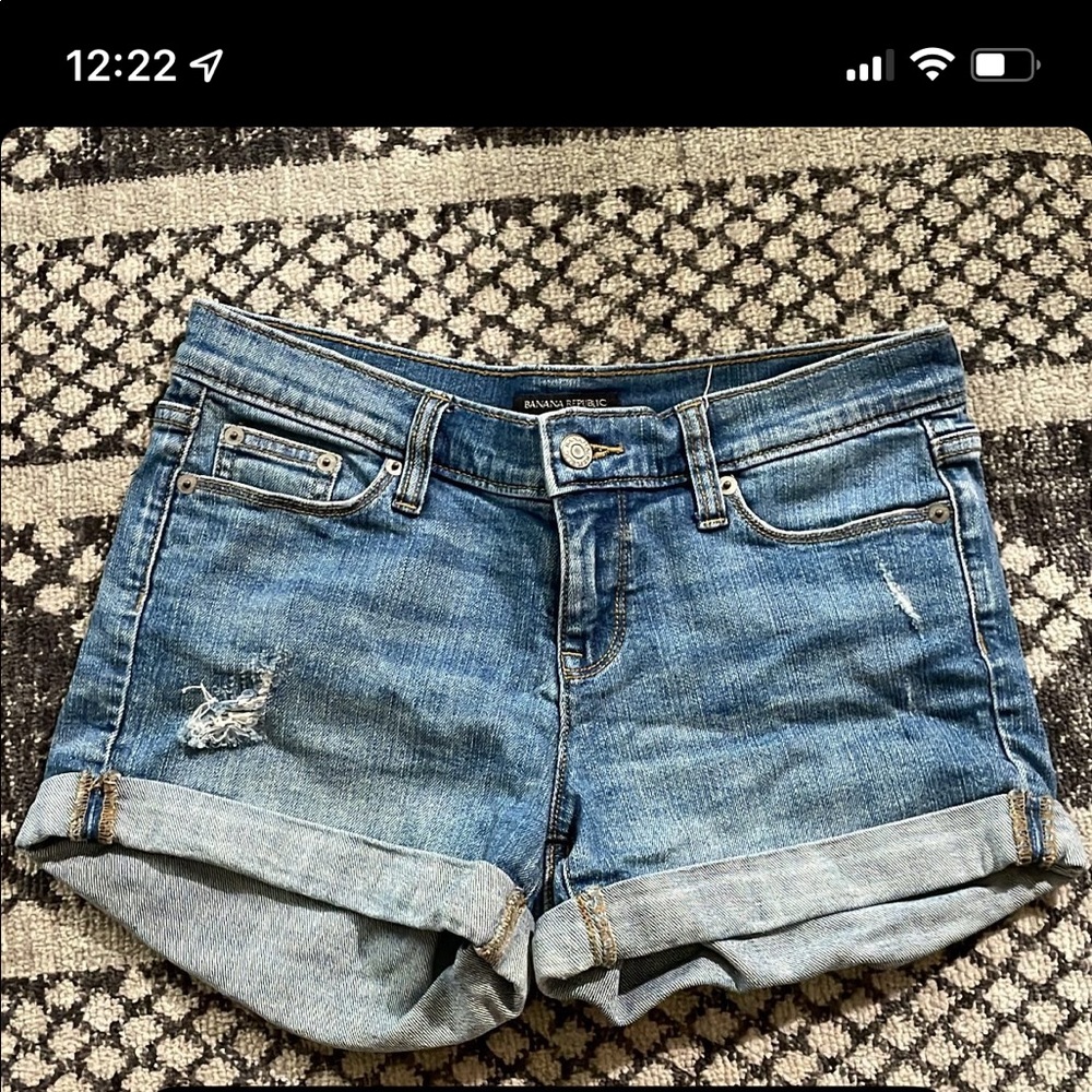 Banana republic low rise jean shorts